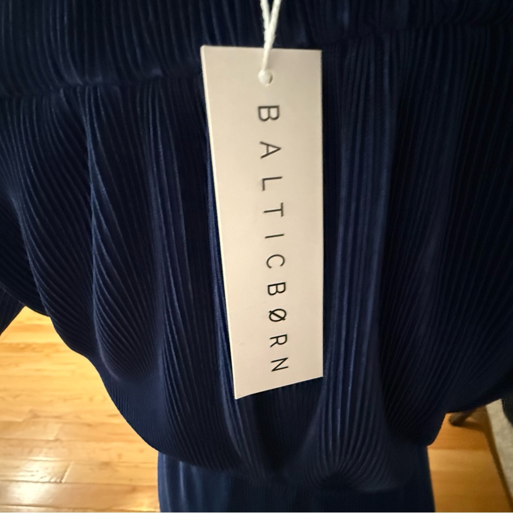 NWT Baltic Born Pleated Maxi Dress Sz S - Picture 5 of 5